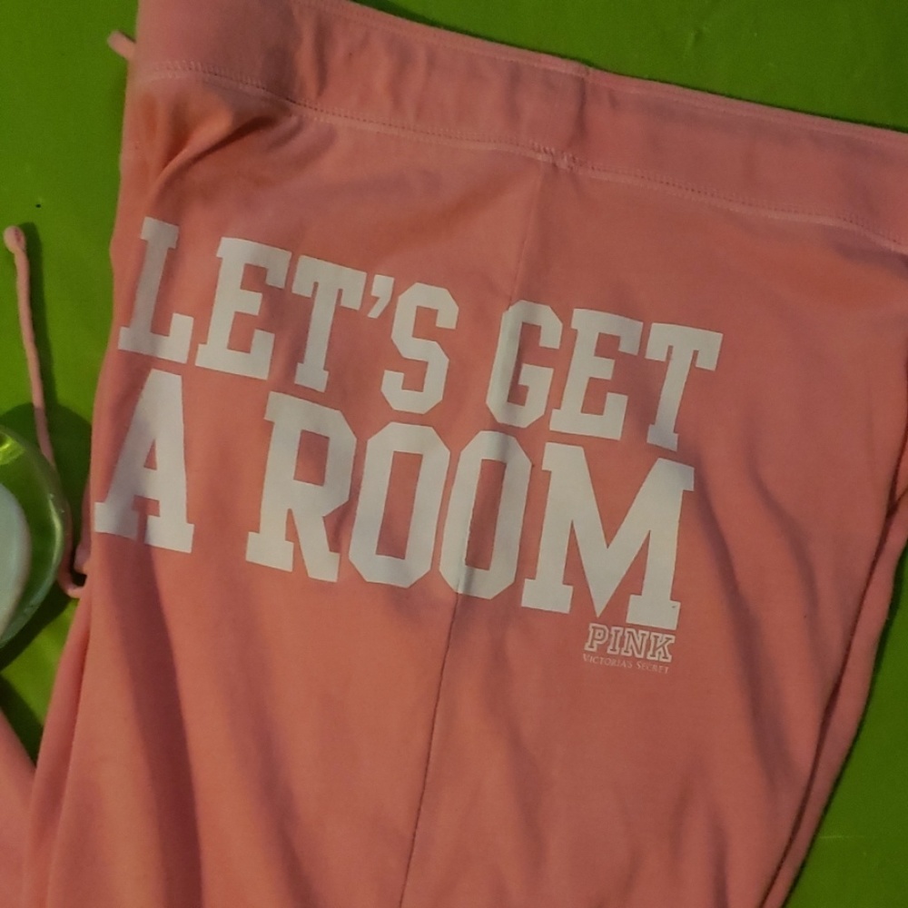Pink Victoria Secret loungers